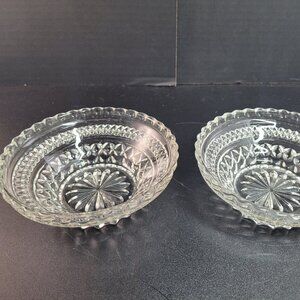Two Beautiful Vintage Anchor Hocking Wexford Clear Fruit Dessert Bowl 5.25” Wide